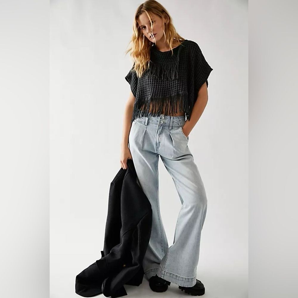 Free People Great Plains Poncho XS/S in Washed Black